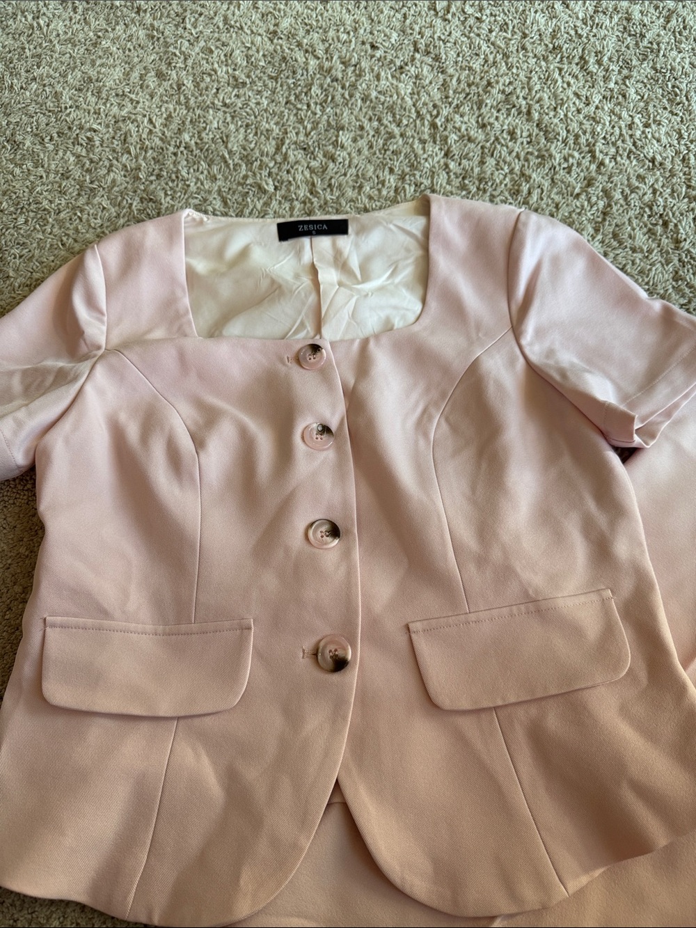 Zesica Pink Short-Sleeve Tailored Jacket and matching pants suit